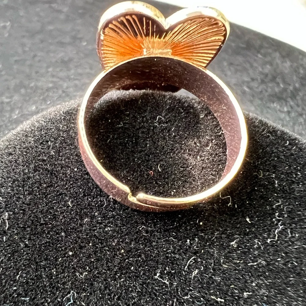 Brand New-Adjustable Heart Ring